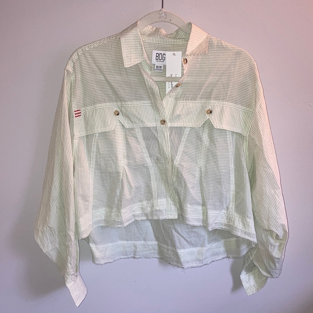 Cropped button down